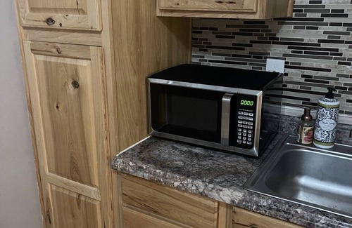 Wyandotte House | Wyandotte River Manor