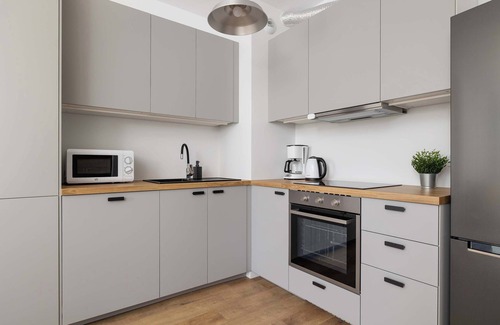 Pradnik Bialy Apartment | Wybickiego 5B Kraków | Stylish Apartment with Air Conditioned Living Room