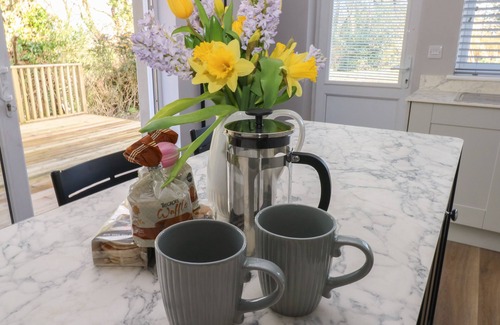 Johnston Cottage | WYCHWOOD, pet friendly, with a garden in Haverfordwest