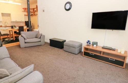 Litton Mill Apartment | Wye Apartment, Litton Mill