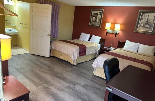 Clinton Hotel | Wye Motel