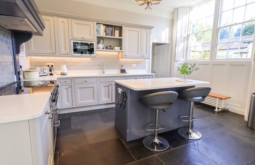 Near Sawrey House | WYKEFIELD, family friendly, with open fire in Hawkshead