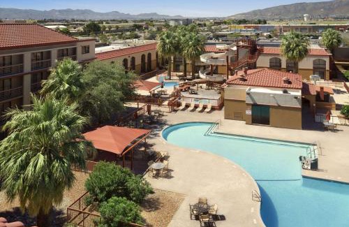 Biggs Field Hotel | Wyndham El Paso Airport and Water Park