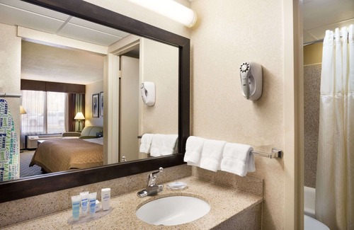 Guntersville Hotel | Wyndham Garden Lake Guntersville