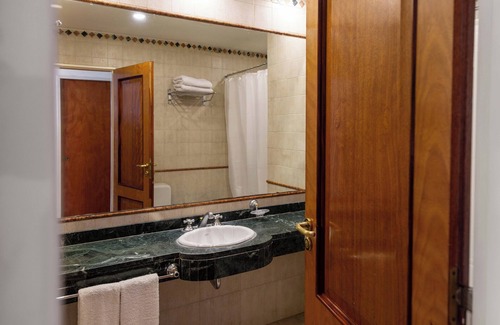 Lujan Hotel | Wyndham Garden Luján