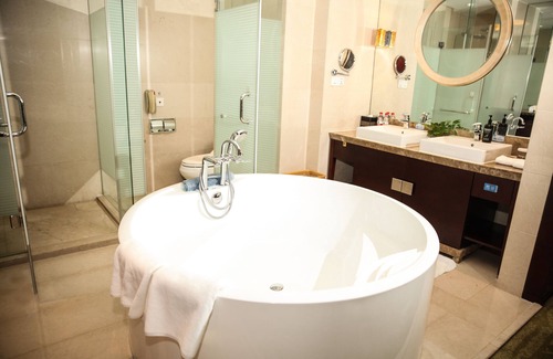 Longwan Hotel | WYNDHAM WENZHOU