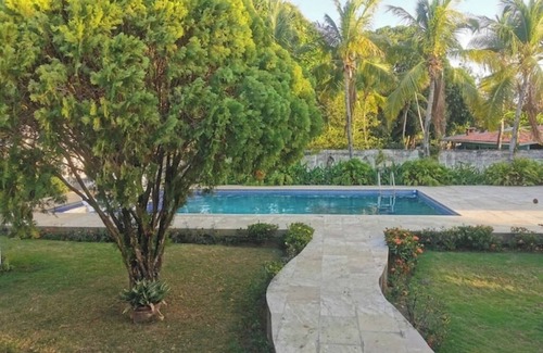 Playa Coronado Villa | X-LARGE jacuzzi pool and bohio