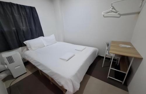 Talat Yot Apartment | X The Hidden Khaosan Road BKK