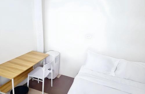 Talat Yot Apartment | X The Hidden Khaosan Road BKK