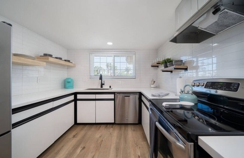 Palm Springs Condo | X116 · Mesquite Glamour