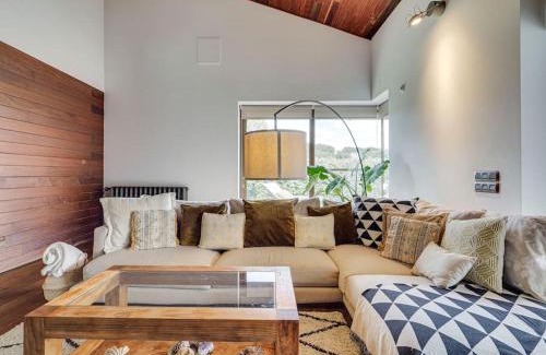Sant Pere de Vilamajor Villa | Xauxa