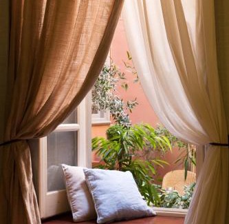 Ermoupoli Hotel | Xenon Apollonos