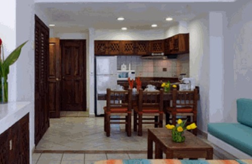 Las Glorias Resort | Xmas, New Year, Presidential Suite At The Ocean Front Buganvilias Resort