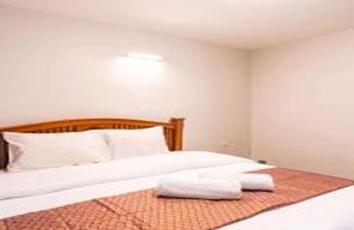 Chana Songkhram Apartment | XX GO INN Khaosan Road BKK - โก อินน์ ถนนข้าวสาร กรุงเทพ