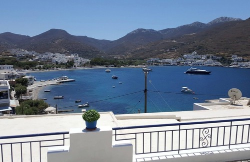 Katapola Apartment | Xylokeratidi Sea View Family Studio