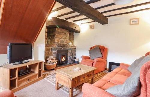 Llanbedr House | Y Bwthyn