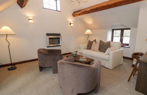 Conwy House | Y Granar
