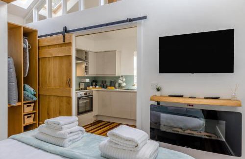 Cwmtirmynach House | Y Nyth