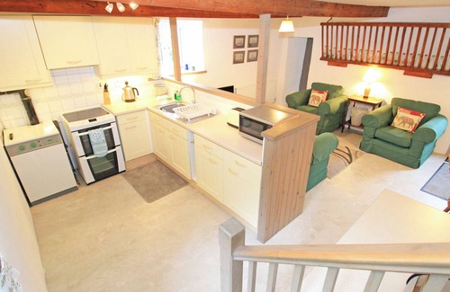 Llanbedr Cottage | Y STABL (THE OLD STABLE), pet friendly, with a garden in Llanbedr