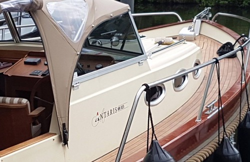 Oberhavel Boat Rental | Yacht Antaris Cruiser MK 825 for 2 + 1 people.