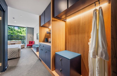 Orange Hotel | Yallungah Boutique Hotel by Travellers