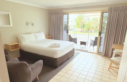 Yamba Hotel | Yamba Sun