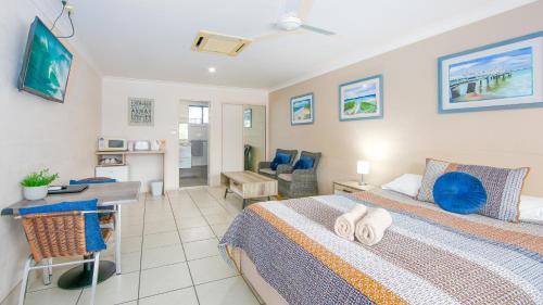 Yamba Hotel | Yamba Twin Pines Motel