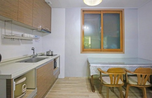 Yangpyeong House | Yangpyeong Adeulbawi Pension