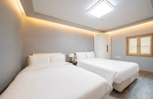 Yangyang Hotel | Yangyang Yuchaekkotyanggicheoreom