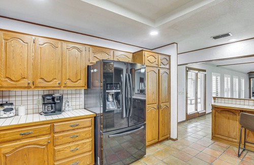 Yantis House | Yantis Retreat on 10 Acres: Steps to Lake Fork!