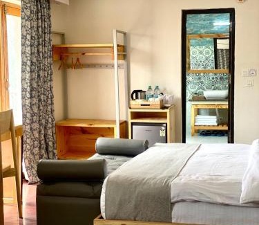 Leh Hotel | Yarab Tso