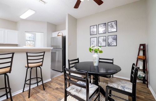 Euless House | Yard, Parking & Wi-Fi at Quiet Stay Near DFW