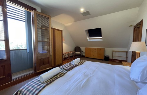 Ootha Other | Yarrabandai Creek Homestead - Farmstay rural retreat