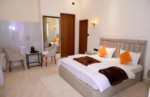 Ukhimath Hotel | Yashasvi Himalayan Resort