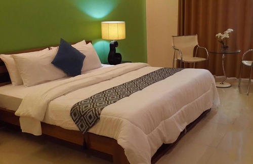 Olongapo Hotel | Ybc Grand Hotel