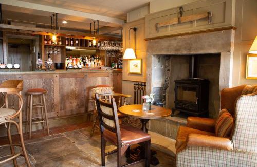 Longnor Bed & Breakfast | Ye Olde Cheshire Cheese