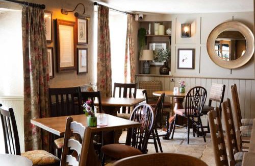 Longnor Bed & Breakfast | Ye Olde Cheshire Cheese