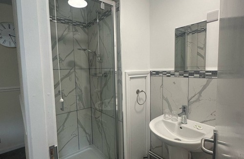 Ironbridge Hotel | Ye Olde Robin Hood Inn