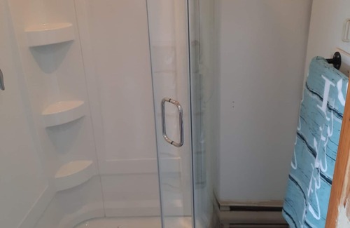 North Bay House | Year round trailer on trout lake