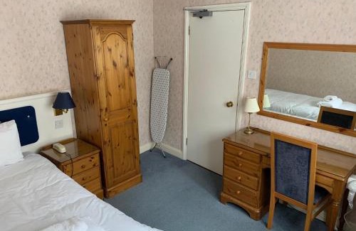 Ryde Hotel | Yelf's Hotel
