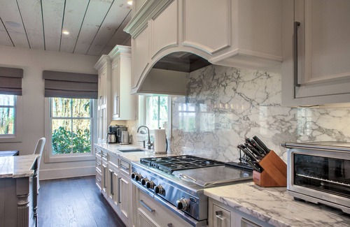 Cashiers House | Yellow Mountain Estate | A Captivating European-Style Manor in the Mountains