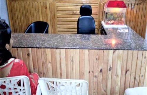 Gunehr House | Yellowoaks Guest House