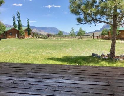Cody Hotel | Yellowstone Cutthroat Guest Ranch