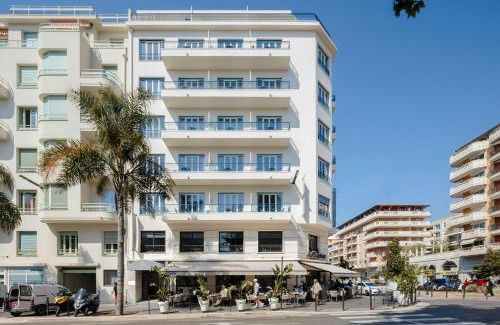 Les Baumettes Hotel | Yelo Promenade Hotel, Sonder Hotel by Marriott Bonvoy
