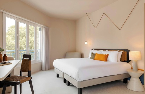 Les Baumettes Hotel | Yelo Promenade Hotel, Sonder Hotel by Marriott Bonvoy™