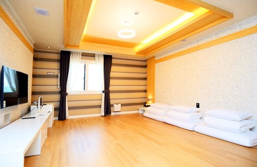 Onmok Hotel | Yeonggwang The One Hotel