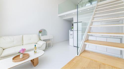 Dolsan-eup House | Yeosu Nukim Poolvilla