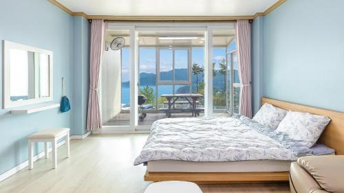 Dolsan-eup House | yeosu seuteimeong