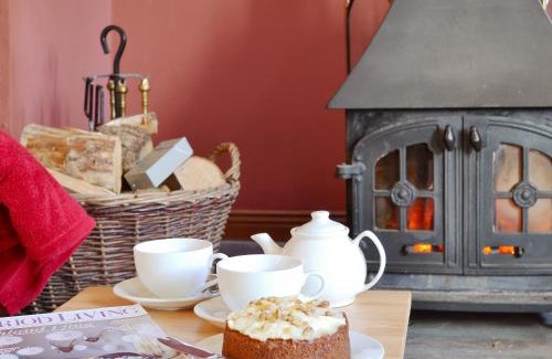 Abercych House | Yet Farm Cottage