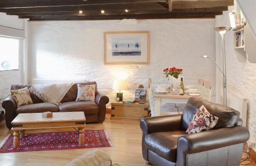 Abercych House | Yet Farm Cottage